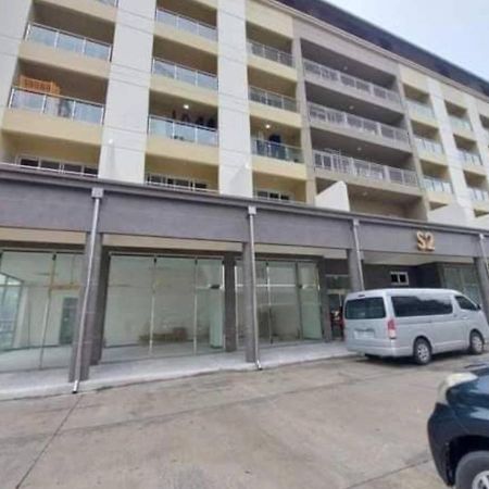 Spacious Luxury Condo W/ Kitchen Beside Hilton Clark D'Heights Mabalacat Εξωτερικό φωτογραφία